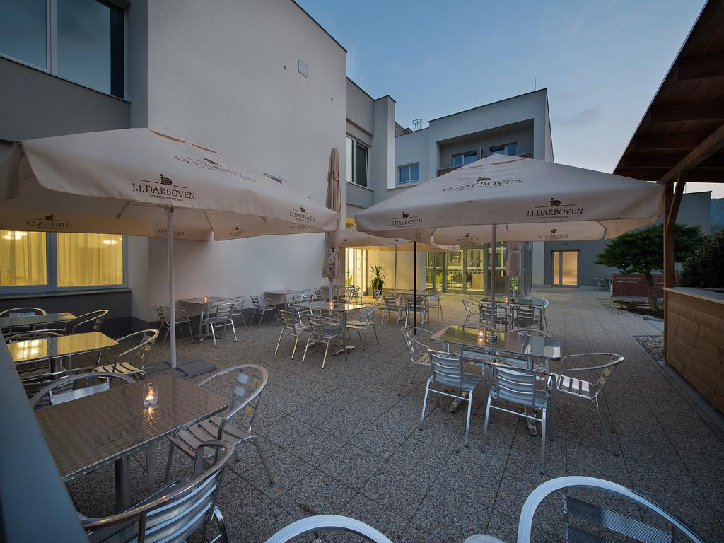 Ea Hotel Kraskov Stary Dvur Extérieur photo